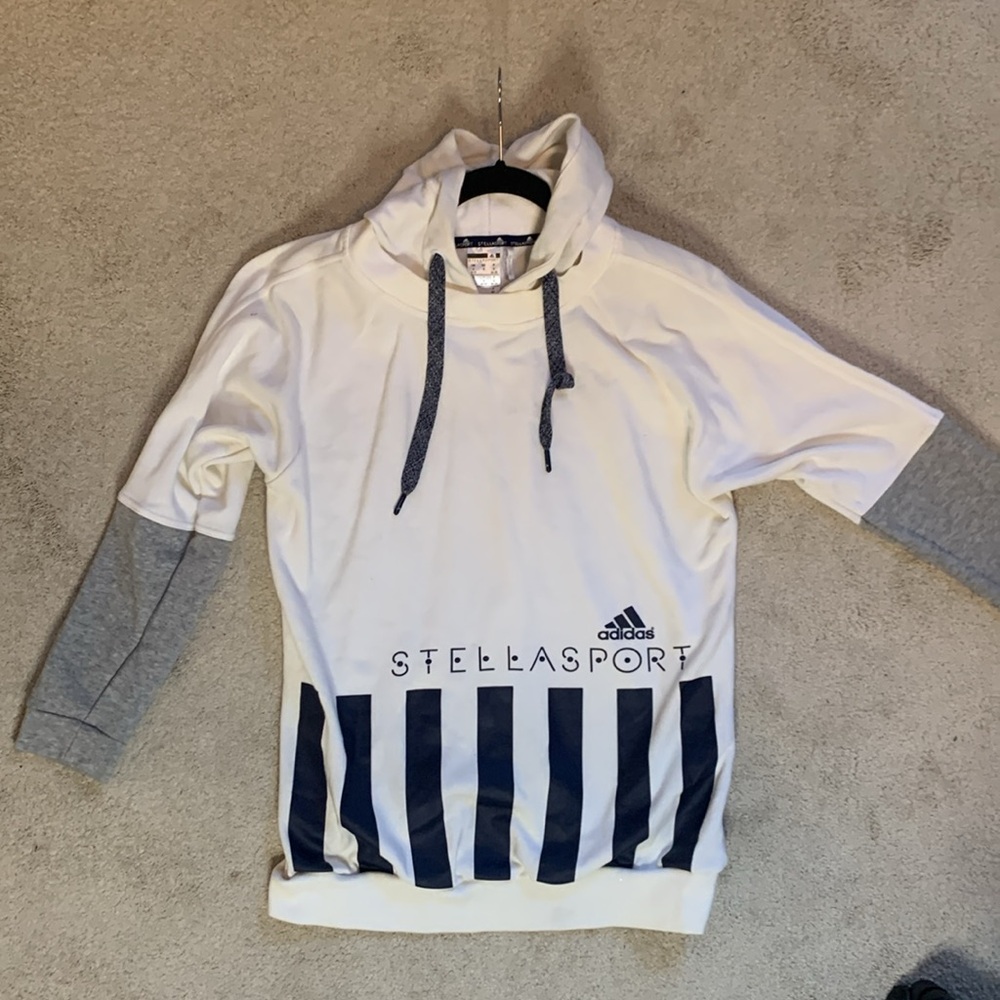 Adidas Sweatshirt